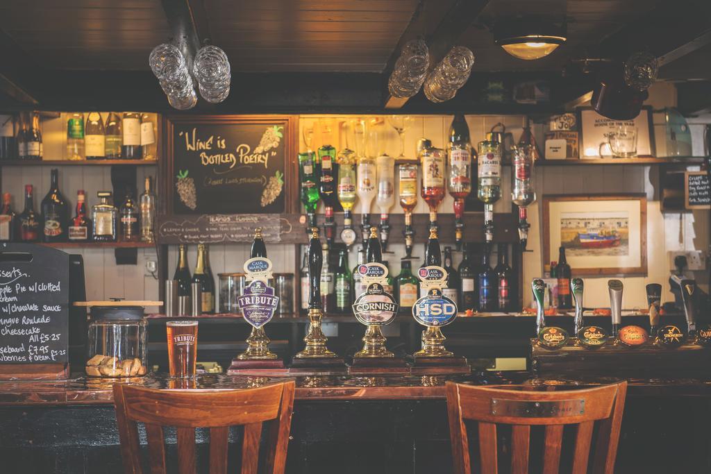 The Ship Inn Πενζάνς Εξωτερικό φωτογραφία